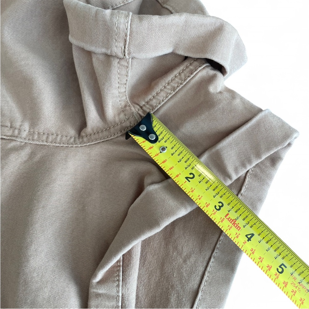 Express Pleated High Rise Mom Short - Picture 5 of 7